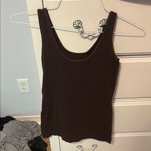 Brown tanktop!
